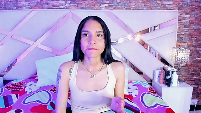 sophie pariss online show from November 6, 1:44 am