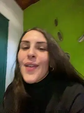 isadelasestrellas online show from May 20, 8:17 pm