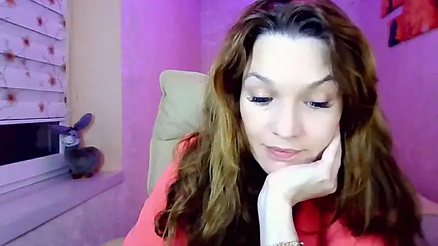 impossibleluna online show from May 14, 8:36 pm