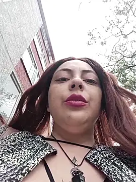 madelaine- online show from May 20, 7:22 pm