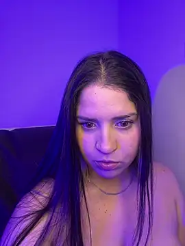 valentina jonnes1 online show from May 17, 4:00 am
