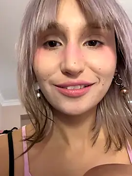 bigbabykiki online show from December 3, 6:54 pm