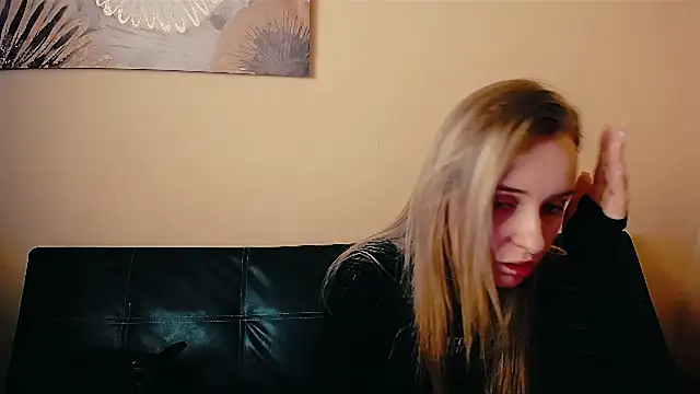  Nicole new online show from March 22, 1:17 pm