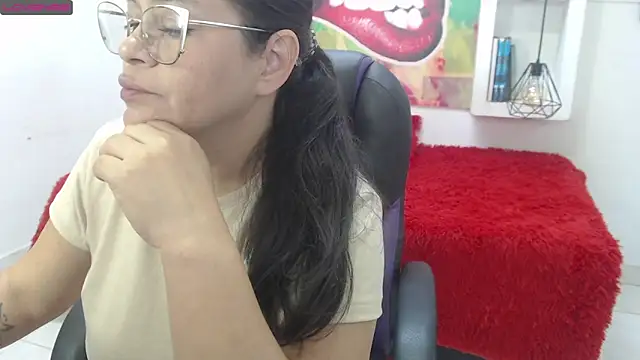 sexy lady 0 online show from September 22, 11:30 am