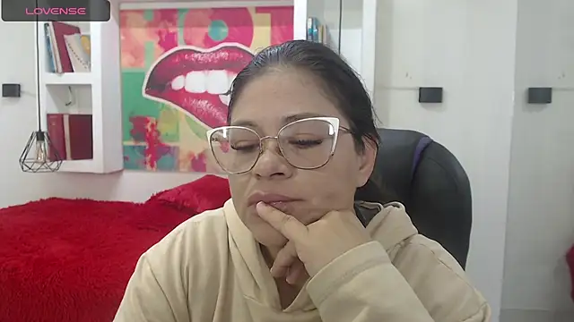 sexy lady 0 online show from October 13, 12:08 pm