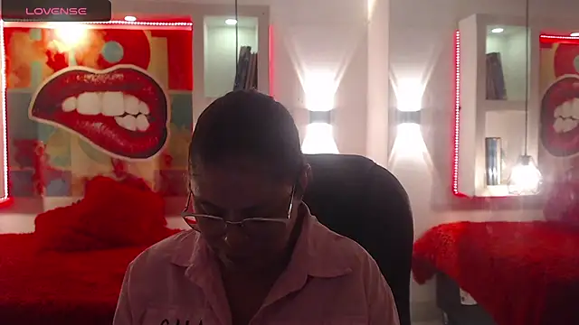 sexy lady 0 online show from November 10, 8:48 pm