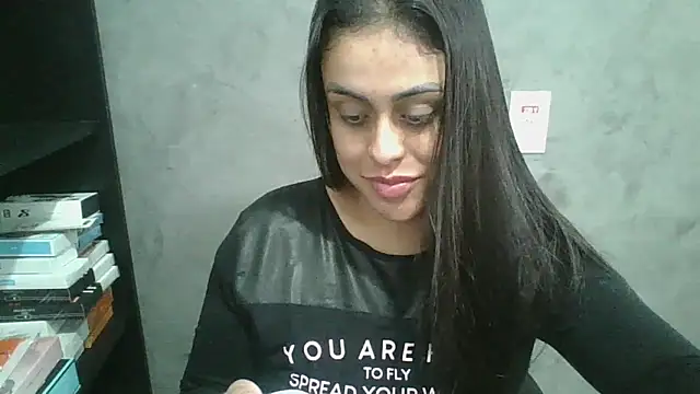 amorinha99 online show from May 16, 6:29 pm