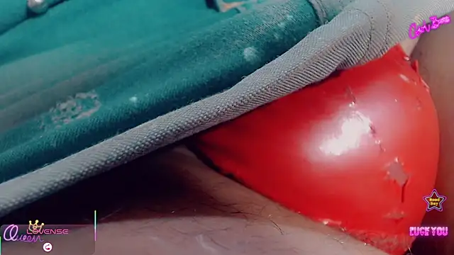 Oriana braom online show from March 15, 8:33 pm