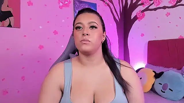 LorenaStevens online show from May 16, 6:40 pm