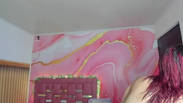 Daisy  rose online show from May 6, 2:59 am