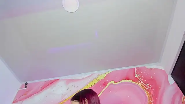 Daisy  rose online show from January 6, 3:21 am