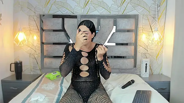 Alison Chan  online show from May 2, 9:07 pm