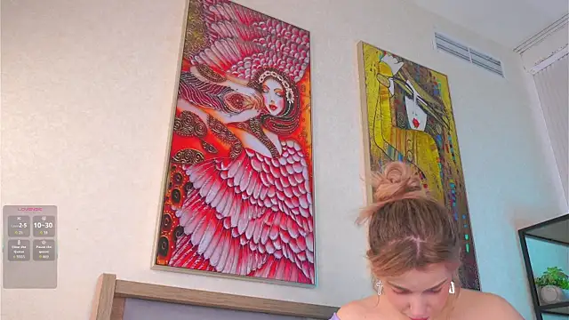 LiliBanger online show from May 17, 10:36 am