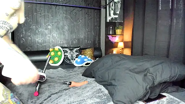 Purple Coffin666 online show from March 9, 11:46 am