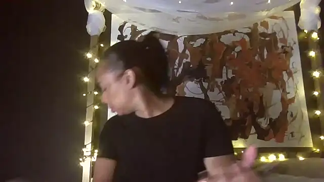 Bigbootyjaydaa online show from May 13, 10:37 pm