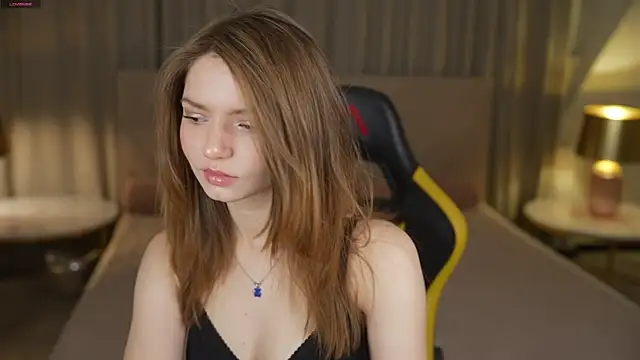 Michelle 054 online show from October 22, 12:37 am