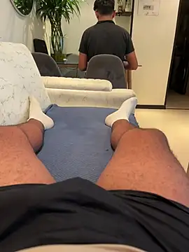 thiagowes online show from February 10, 3:20 am