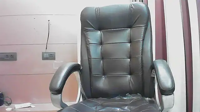 collage hoty online show from September 20, 5:33 pm