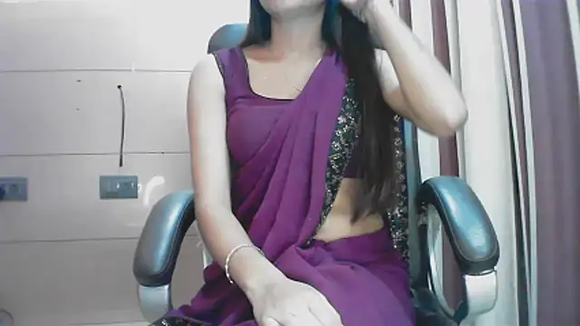 collage hoty online show from November 29, 11:53 pm