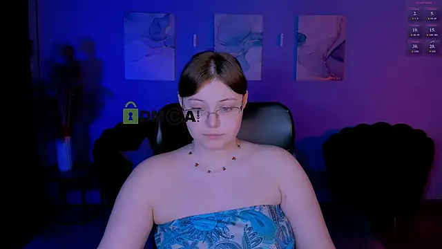 nikole kitt online show from May 11, 7:00 pm