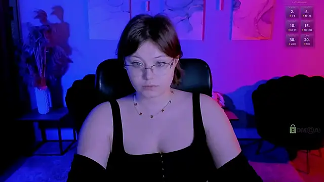 nikole kitt online show from May 10, 7:05 pm
