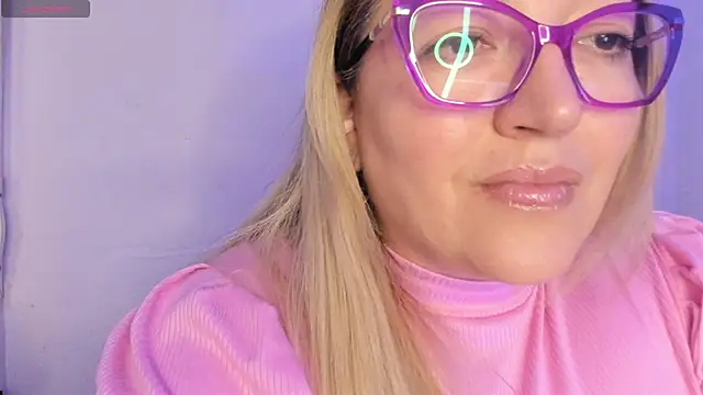 Naty Mature  online show from May 2, 9:18 pm