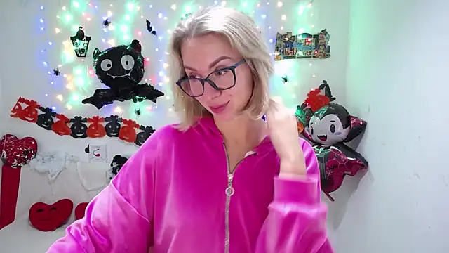 VasilisaSii online show from October 18, 8:06 am