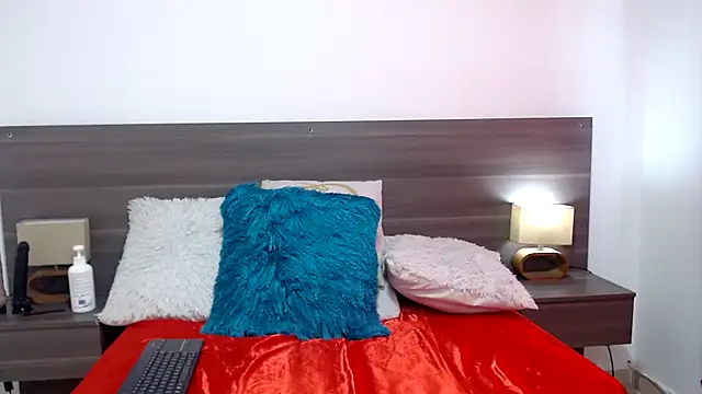 JESSYCHERNOBIL online show from October 31, 2:54 pm