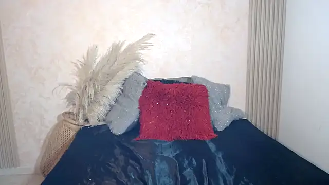 JESSYCHERNOBIL online show from November 18, 11:00 am