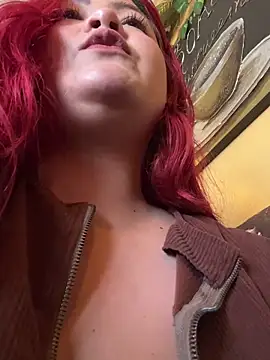 lia moon77 online show from December 16, 8:15 pm