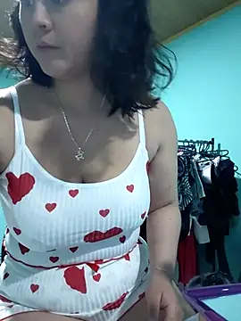 lara moon25 online show from December 5, 8:43 pm