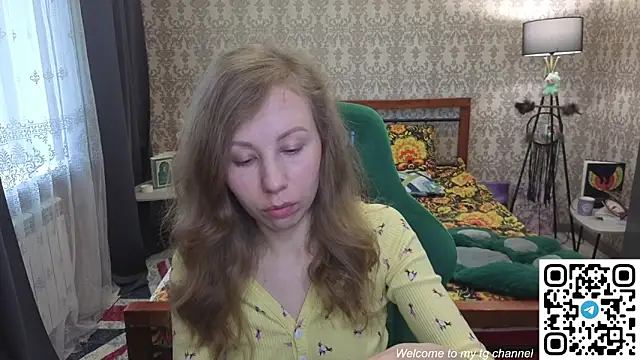 Lill Mary online show from May 7, 1:54 am