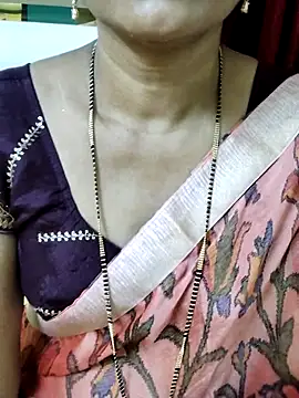 anuradha1432 online show from October 30, 5:03 pm