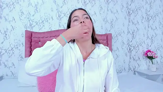 Mia Malkovaa  online show from September 30, 4:23 pm