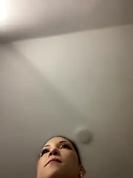 baby lizy online show from May 3, 11:52 pm