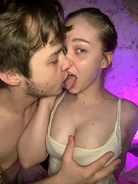  Loveee 57 online show from May 21, 6:17 pm