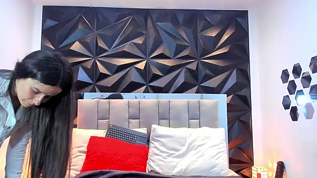 valentinasu1 online show from October 9, 3:16 pm