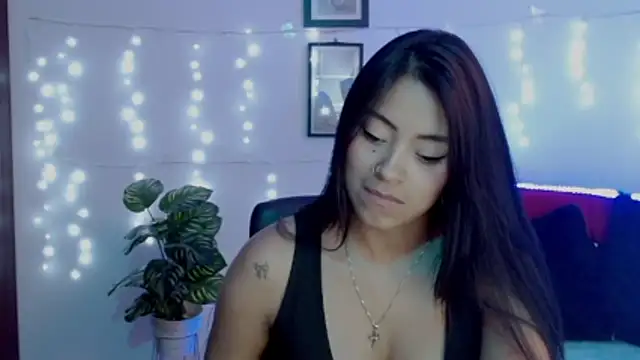 NatalyEscobar lx online show from April 30, 5:40 pm