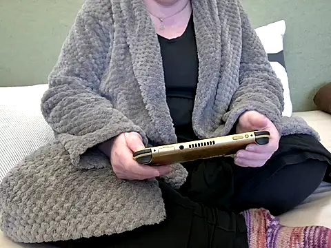 MarthaBriest online show from April 5, 7:29 am