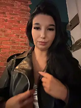Tisha Busty online show from May 9, 2:41 pm