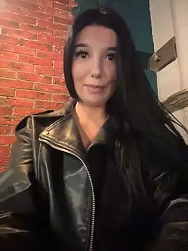 Tisha Busty online show from May 17, 1:54 pm