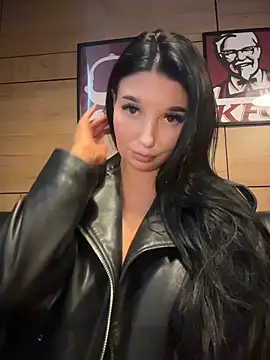 Tisha Busty online show from May 6, 1:48 pm