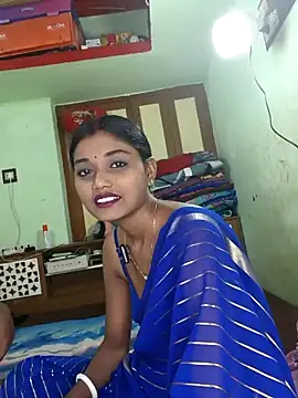 Snapshot of Best_Couple_11 chatting on October 2, 3:00 am Best Couple 11 online show from October 2, 3:00 am