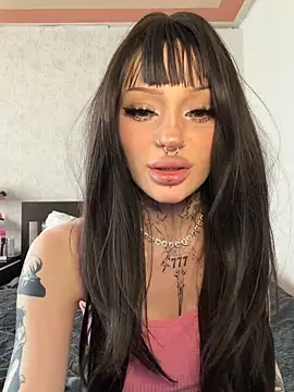 madelinexx online show from May 13, 12:55 pm