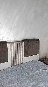 AliyaWade  online show from January 11, 6:46 pm