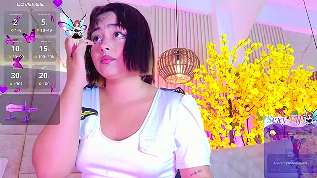 KimVelezz online show from May 19, 7:10 pm