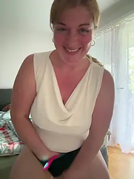 Lombada online show from May 4, 3:49 pm