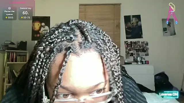 babysainty22 online show from March 29, 11:04 pm