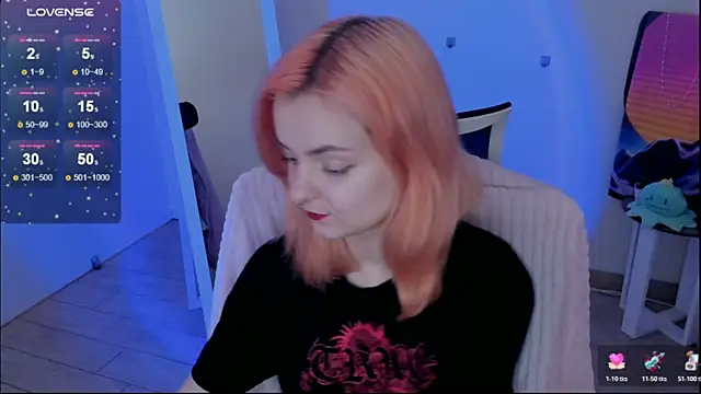 Fire Bestie online show from November 21, 2:19 pm