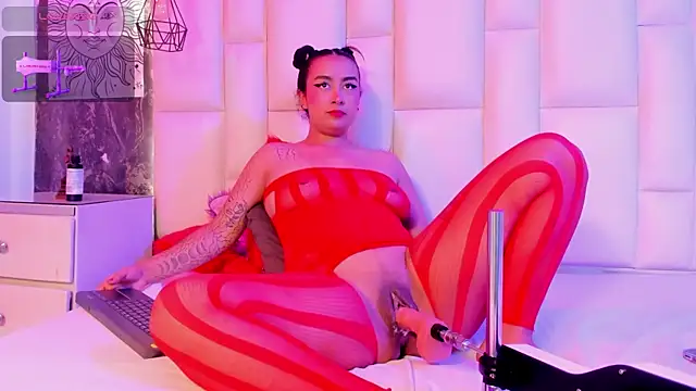 AntonellaQueenn online show from May 20, 12:02 pm